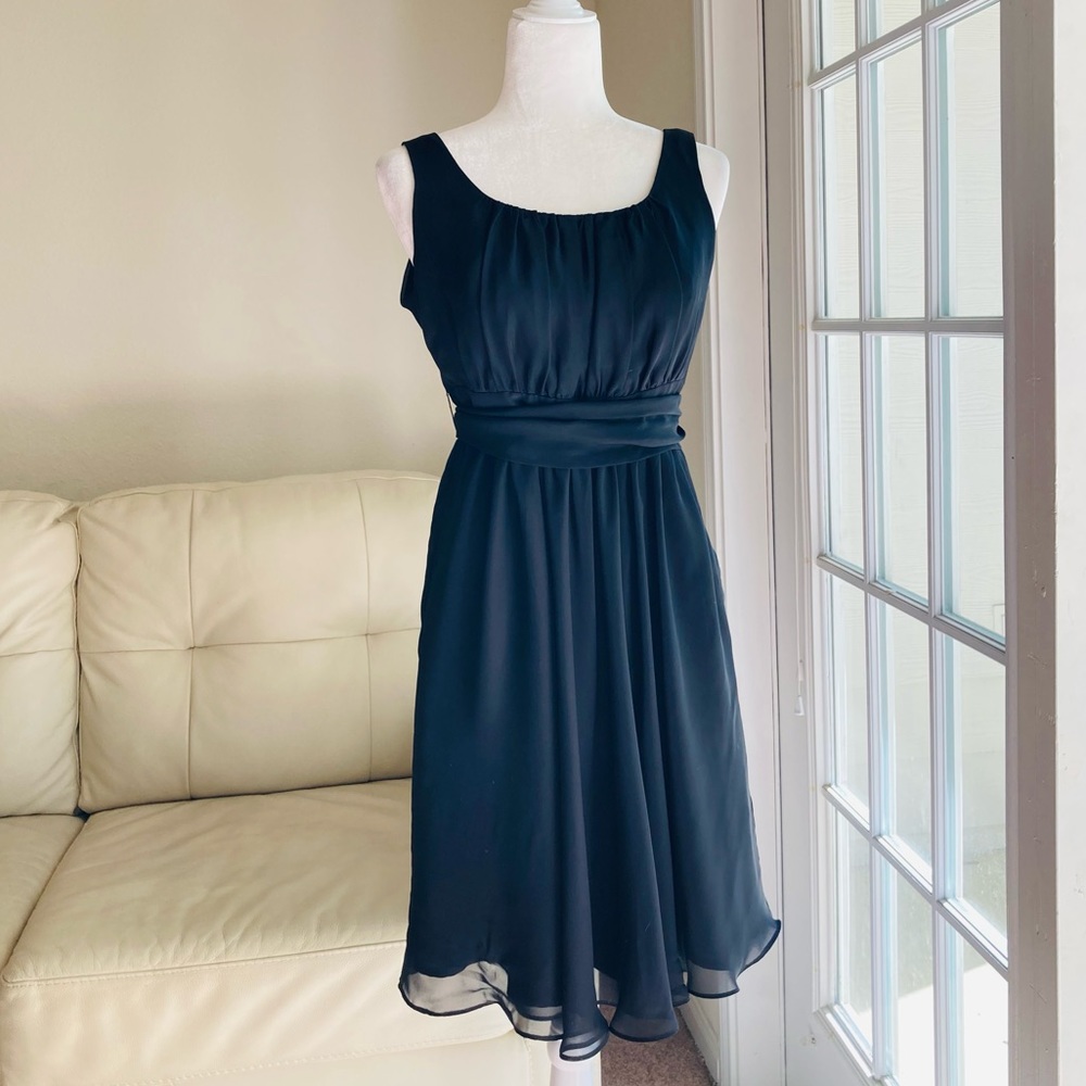 White House Black Market Black Chiffon Sleeveless Cocktail Dress Size 8